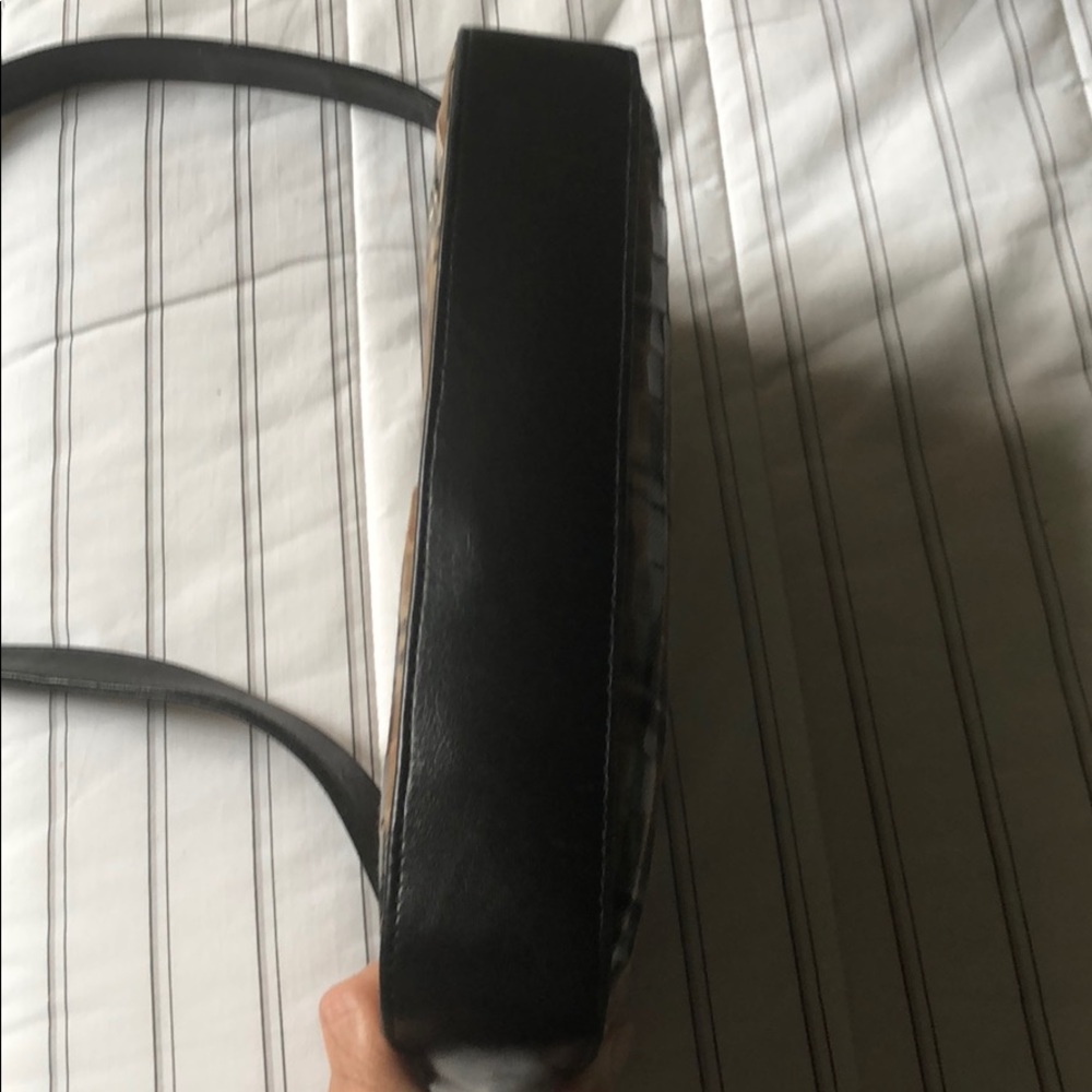 Park Avenue International purse EUC - Picture 3 of 4